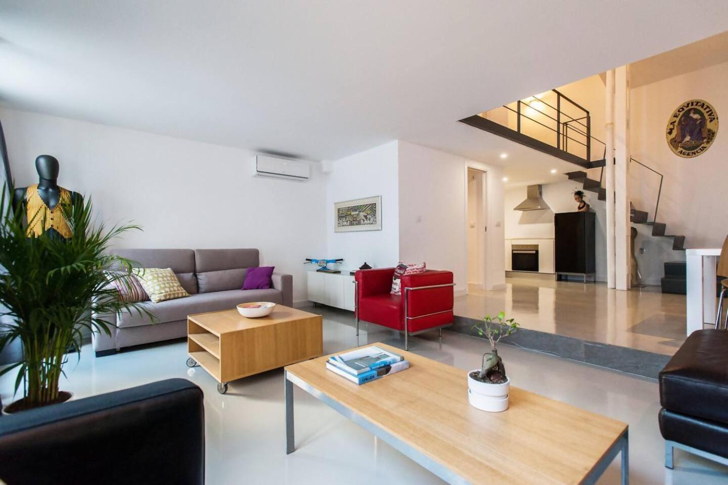 Duplex San Lorenzo Apartment *